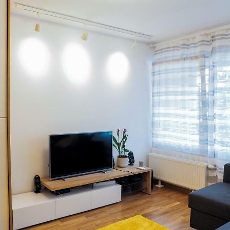 Appartement Apartman Delux Adda à Zagreb Extérieur photo