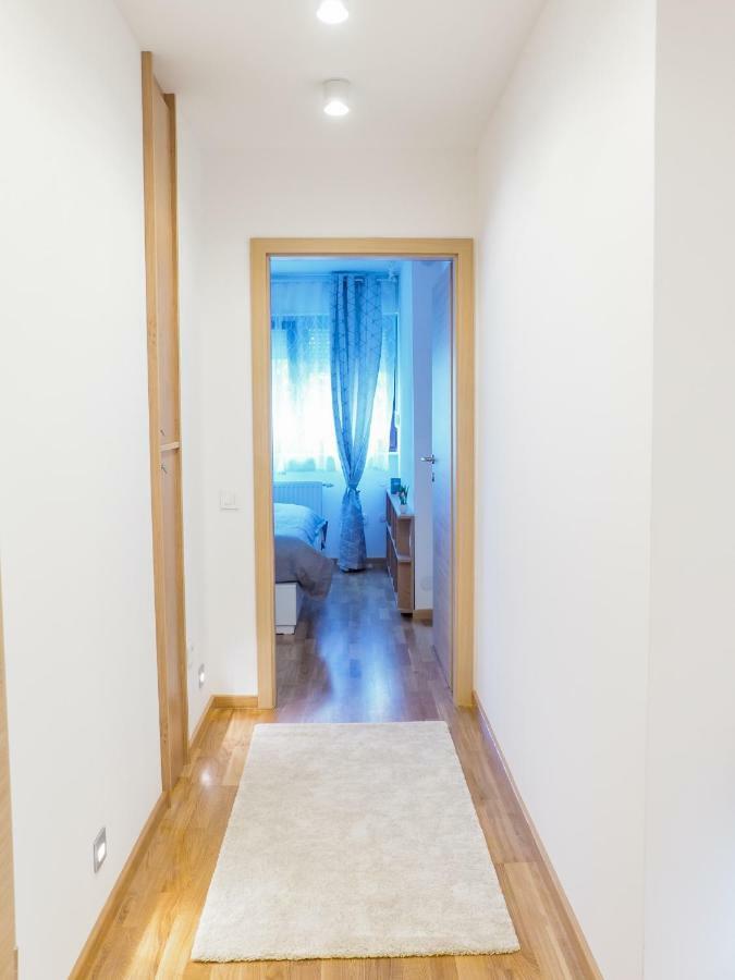 Appartement Apartman Delux Adda à Zagreb Extérieur photo